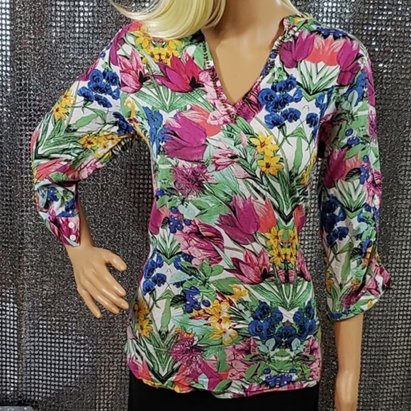 Floral Beadwork V-Neck 3/4 Sleeve Blouse - Picture 1 of 4